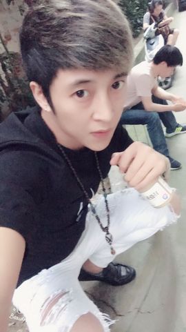 昵称违规，请重新修改主播照片