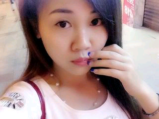 为了看沟鞋子都跑丢的主播照片