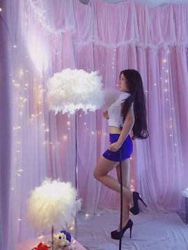 ：一一安安主播照片