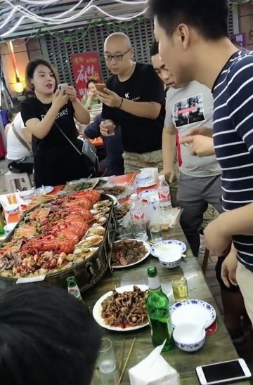 淡看浮華彩云煙的主播照片