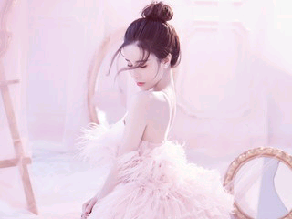 年少轻狂pw的主播照片
