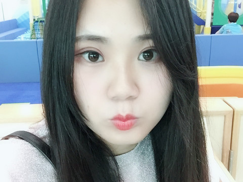 甜甜可儿海报