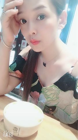 雨荨5198主播照片