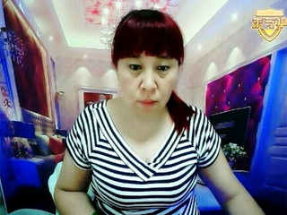 笑拥孤独kr的主播照片
