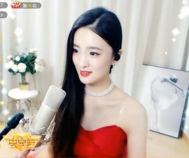 右手还是那个右手！！主播照片