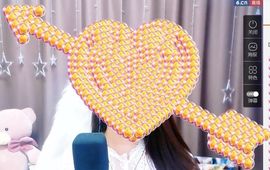 跑调嘉💟休主播照片