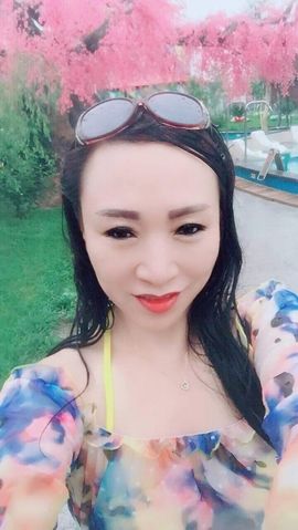 美玉现在很开心主播照片