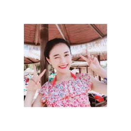 跑调嘉💟休主播照片