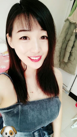 雪离儿主播照片
