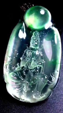 萍萍翡翠主播照片