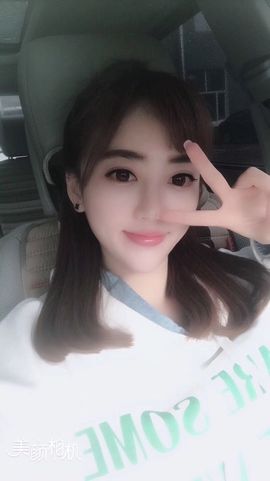 Angela紫锅锅主播照片
