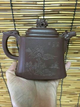 凤姐做紫砂壶自产自销主播照片