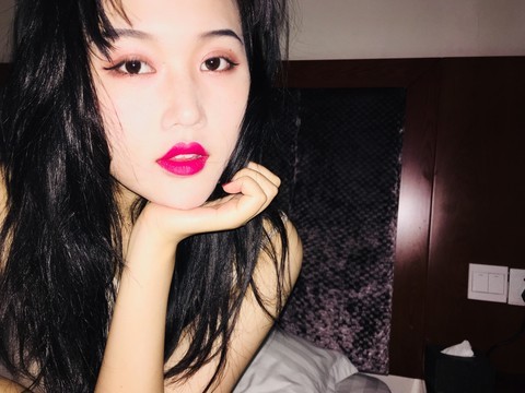 蝶xk海报