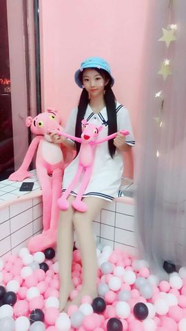 小兔子乖乖♛主播照片