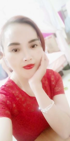 国珍万人迷女神兰兰主播照片