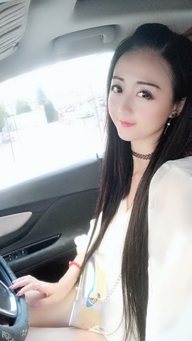 谢小娜、主播照片