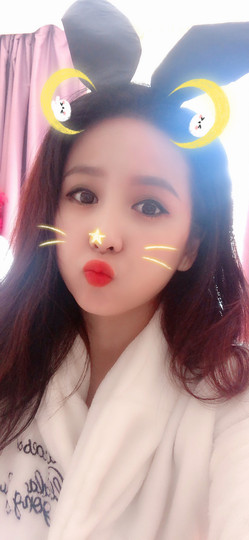 魅丽晴儿主播照片
