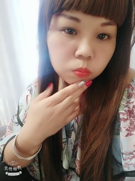 雪蝶恋主播照片