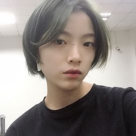 是你的小飞猪主播照片