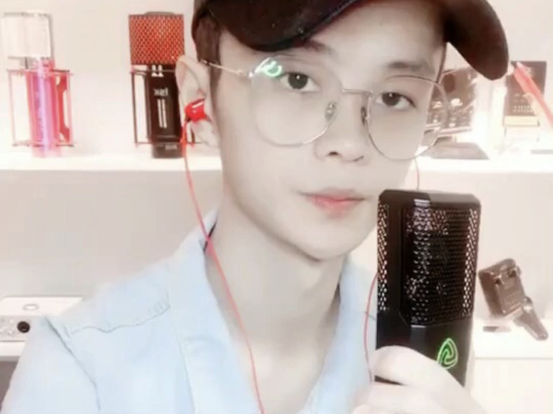 枫子的🎤梦想的主播海报