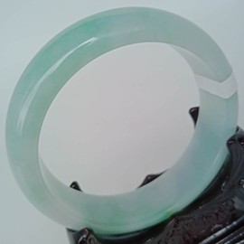 爱绿翡翠珠宝客服主播照片