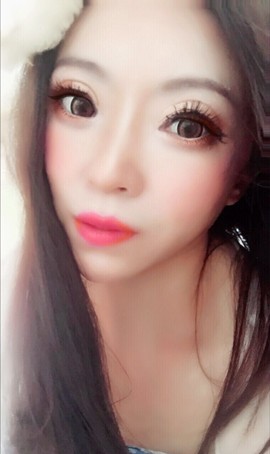 冰雪微微主播照片