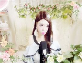 冰雪微微主播照片