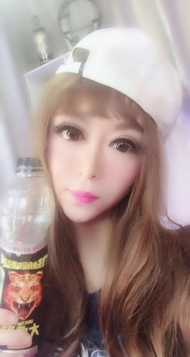 冰雪微微主播照片