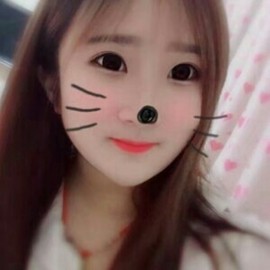ℱs❀小老公主播照片