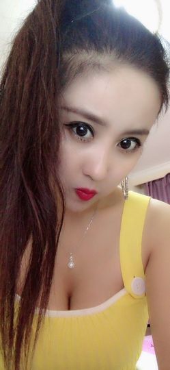 魅丽晴儿主播照片