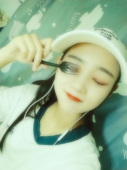 ✨baby🌙的主播照片