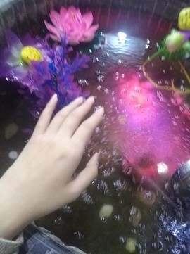 .阳阳主播照片