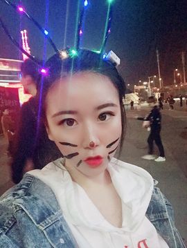 ╰落落.主播照片