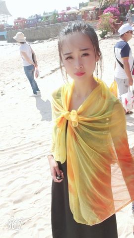 你好，我是佳馨主播照片
