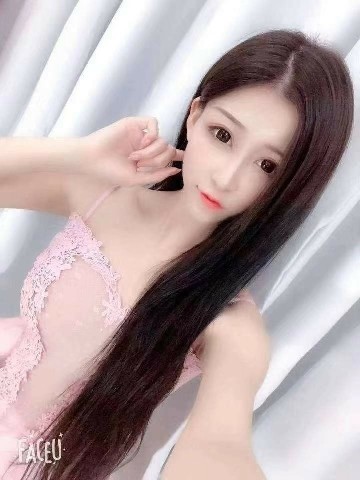 关七七的主播照片
