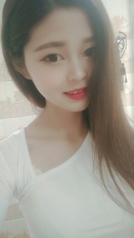 鬍小小主播照片