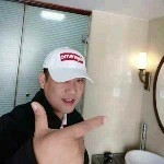 aini天道酬勤88的主播照片