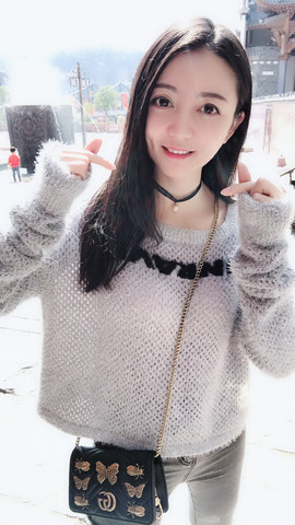 飞5吧主播照片