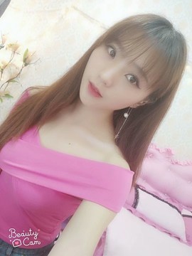 请收索18500房间主播照片