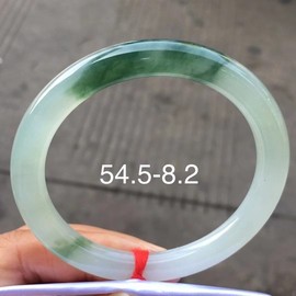 哈哈请叫我隔壁老王主播照片