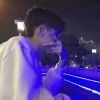 酒尽.