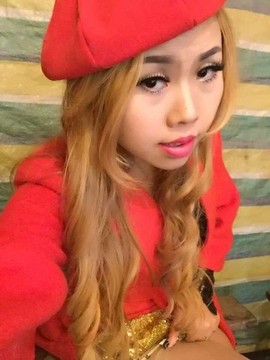 燕宝。主播照片