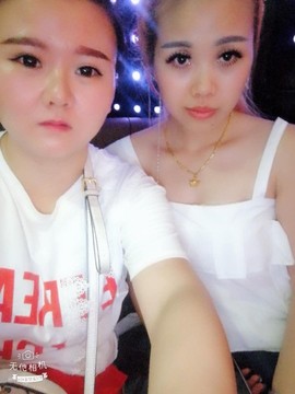 燕宝。主播照片