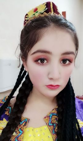 小小小苹果🍎主播照片