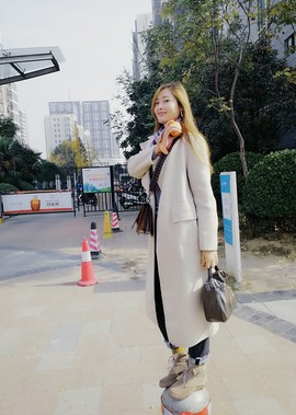 🎵家中有事休主播照片