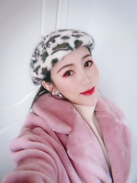 笑颜休息主播照片