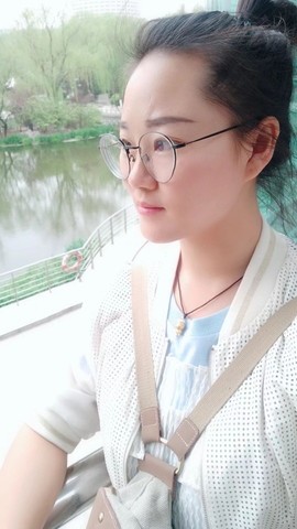 慧慧天使主播照片