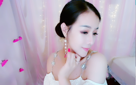 幽校长暂停主播照片
