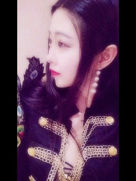 灵芸希☞175大长腿主播照片