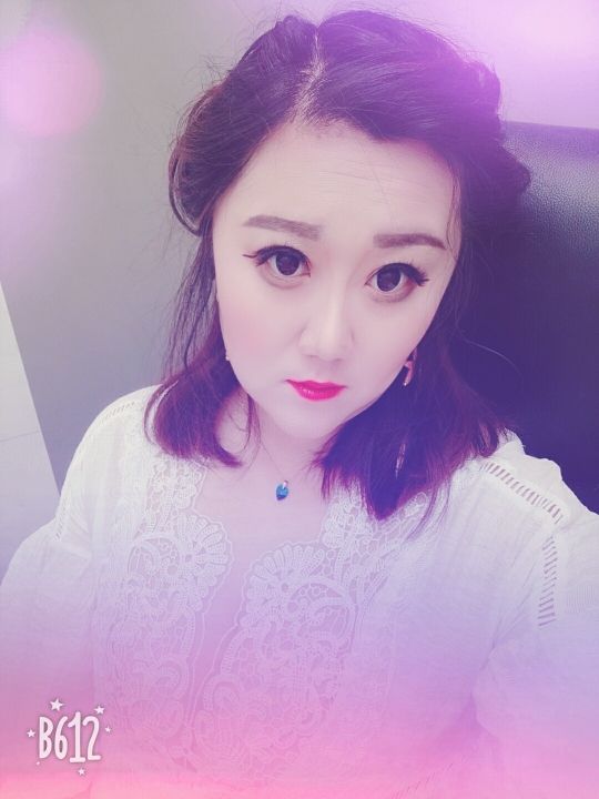 我说梦里见的主播照片